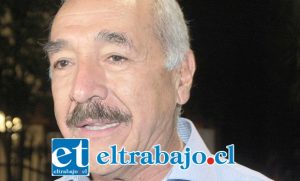 Patricio Freire Canto, alcalde de San Felipe al frente de esta campaña humanitaria.