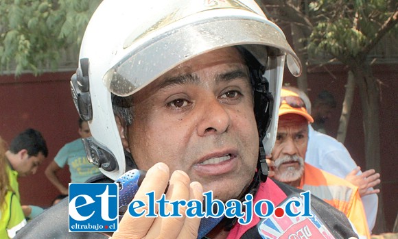 El Comandante de Bomberos, Juan Carlos Herrera Lillo, señaló que de momento no se puede definir la causa del incendio.