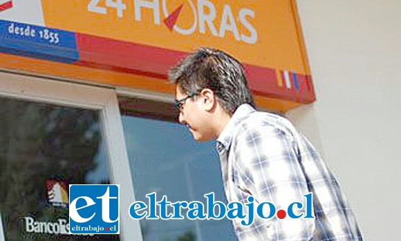 Un cajero similar a éste, esperan tener los habitantes de Curimón. Un cajero similar a éste, esperan tener los habitantes de Curimón.