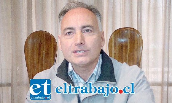Sebastián Candia Gutiérrez, director de la Escuela Bernardo O’Higgins.