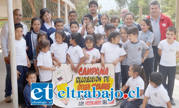SOLIDARIDAD.- Fueron más de $2 millones en útiles escolares los que se recibieron de los clientes de Karnes KAR y de los lectores de Diario El Trabajo.