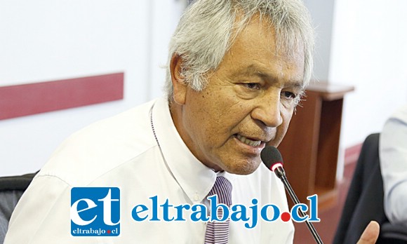 Iván Reyes, Consejero Regional por San Felipe, pidió mayor información ante las situaciones nebulosas del proyecto.