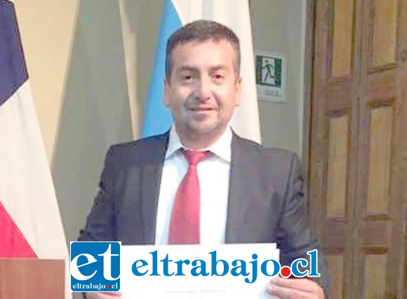 Edgardo Silva Aldunce fue formalizado por ejercicio ilegal de la profesión cometido en San Felipe durante 16 meses.
