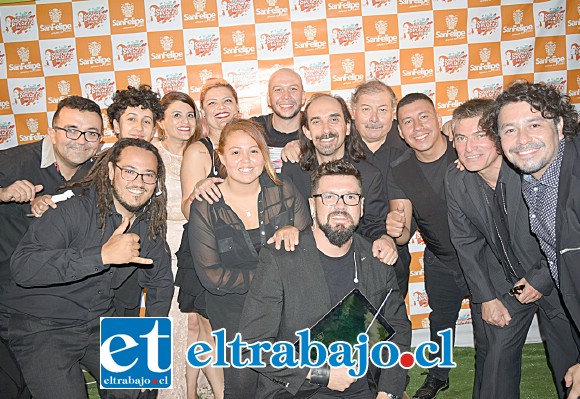 ORQUESTA IMPECABLE.- Ellos son los integrantes de la flamante orquesta del Festival Palmenia Pizarro, expertos músicos andinos y sanfelipeños.