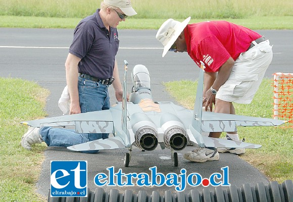 AEROMODELISMO.- También los sanfelipeños podrán ver en acción los más espectaculares aviones a control remoto en los aires de nuestra comuna.