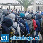 Masiva concurrencia de extranjeros a regularizar su permanencia en Chile Masiva concurrencia de extranjeros a regularizar su permanencia en Chile