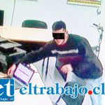 Más de dos años de cárcel por sustraer notebook y celular desde tienda Más de dos años de cárcel por sustraer notebook y celular desde tienda