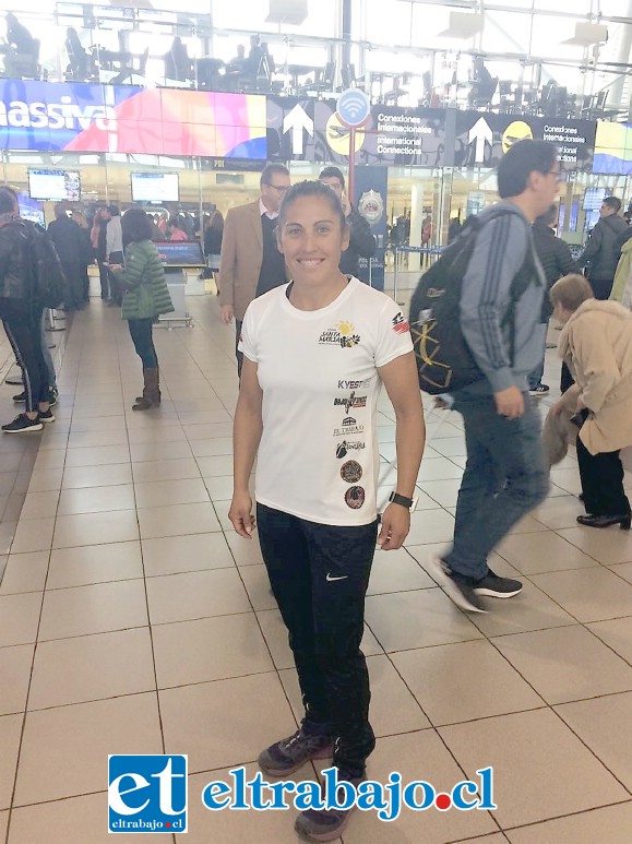 Ayer Natali Rosas partió rumbo a Sudáfrica para ser parte de una fecha del Circuito Mundial de Deporte Aventura.