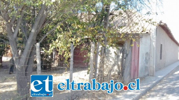 El sujeto habría ingresado hasta el interior de este inmueble siendo detenido por Carabineros de Santa María.