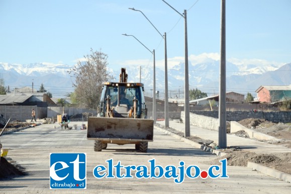 YA CASI.- Para el próximo mes, entre el 5 y 9 de julio, se estará entregando a la comunidad el Proyecto Construcción Circuito Calle San Martín Hermanos Carrera Oriente.