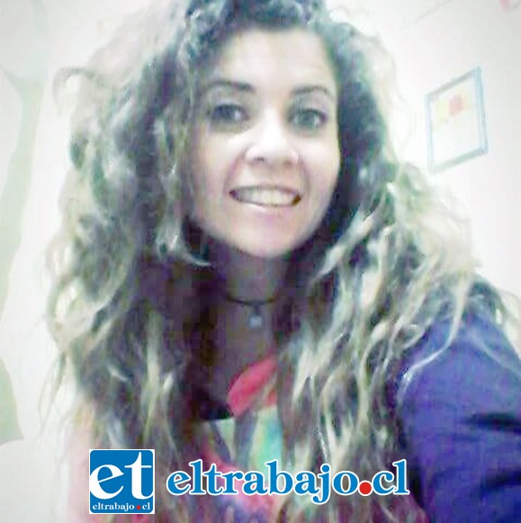 Estefanía Quijanes Martínez, joven afectada por una complicada enfermedad.