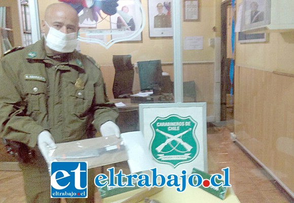 Carabineros incautó el cuchillo que mantenía en su poder el imputado para amenazar a la víctima.