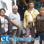 Dueños de ‘carritos’ a punto de quedar en la calle por las bajísimas ventas Dueños de ‘carritos’ a punto de quedar en la calle por las bajísimas ventas
