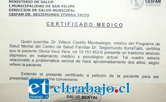 ANGUSTIA EXTREMA.- Este es uno de los dictámenes médicos en los que se certifica el estrés extremo que sufre esta vecina a causa del problema vecinal que enfrenta en Villa Esplendor.