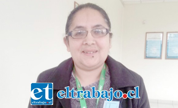 Macarena Cortés, secretaria de la Agrupación Pro Animal de Calle Larga.
