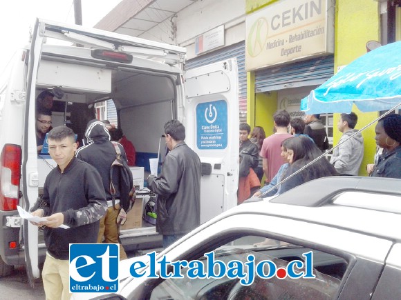 Certificados de todo tipo, cédulas de identidad y pasaportes fueron los trámites que se estaba realizando.