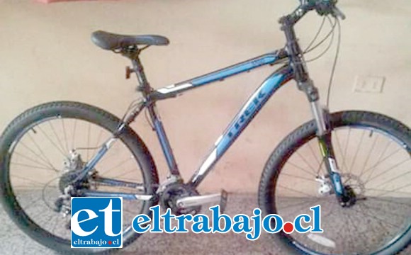Esta es la bicicleta que se robo el solitario delincuente.