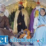 Pesebre móvil recorrió la comuna entregando alegría y golosinas a los niños Pesebre móvil recorrió la comuna entregando alegría y golosinas a los niños