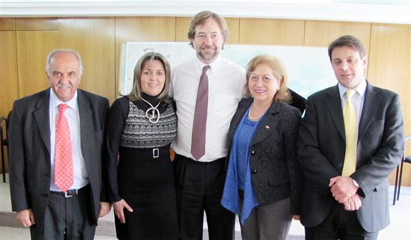 Ministro y jerarcas