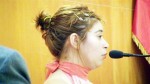 Evelyn Faúndez (26), muy emocionada entregó su testimonio señalando: “Mi relación con el Padre es de confianza, nunca vi nada raro y lo he ido a visitar a la cárcel”.