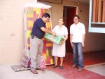 Diecinueve adultos mayores recibieron, de manos del alcalde Mauricio Navarro, enseres y ropa de abrigo para pasar el invierno en la comuna de Los Andes.