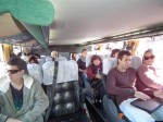 Mientras algunos pasajeros usan Wi Fi, este asiento permanece vacío, porque en el transcurso de los siguientes minutos, un pasajero abordará el autobús sin haber tenido que comprar su pasaje en el terminal Rodoviario.