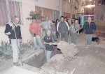 A altas horas de la noche las jornadas familiares de trabajo no terminan en este condominio, lastimosamente el problema es generado por una minoría de los mismos usuarios del condominio.