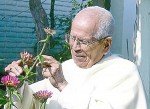 El 03 de Agosto del 2004, el Padre José Beltrán es declarado por el Concejo Municipal y la Municipalidad, ‘Hijo Ilustre de la ciudad de San Felipe’.