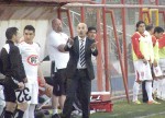 Amargo debut vivió Antonio el ‘Fantasma’ Figueroa como DT. Del Uní Uní, al caer por la mínima ante UC.
