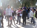 Fueron numerosas las personas que durante la mañana llevaron sus currículum con la esperanza de encontrar o mejorar sus empleos.