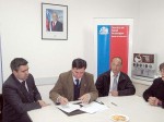 Este miércoles el Servicio de Salud Aconcagua, realizó la firma del convenio con el Centro de Formación Técnica de la Universidad de Valparaíso, que permitirá nivelar a los Técnicos Paramédicos que trabajan en el servicio.