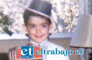 EL HUASITO.- Así lucía este sanfelipeño a sus seis años, le encanta la cueca y nos asegura que promoverá a los jóvenes si llega a ser alcalde.