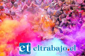 DESDE FRANCIA.- El color del tiempo, presentado por Artonik, hará su recorrido el 19 de enero a partir de las 19:30 horas alrededor de nuestra Plaza de Armas.