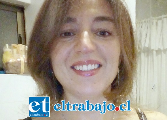 Jessica Rishmagüe es bailarina profesional, profesora y coreógrafa; diseñadora y confeccionista de vestuario de ensayo y presentación de danza árabe.