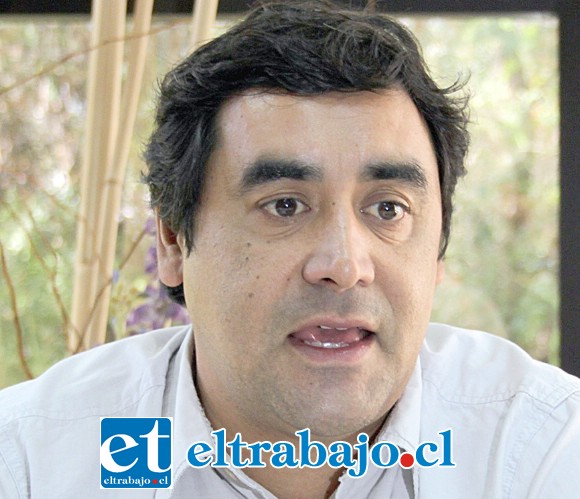Alcalde subrogante de San Felipe, Claudio Paredes.