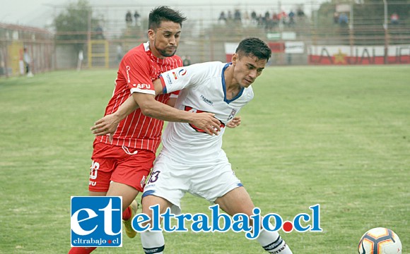 Brian Cortés fue el encargado de abrir la cuenta, el volante central mostró despliegue, marca férrea y una salida limpia.