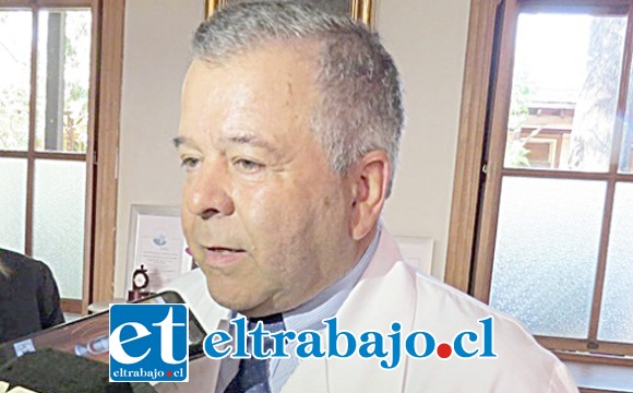 Director del Hosla, Dr. Arturo Ramírez.