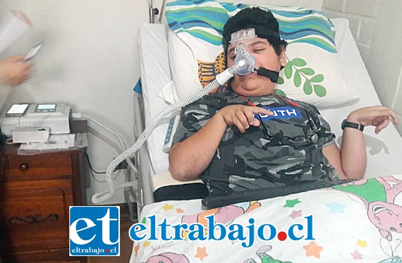 SIGUE ESPERANDO.- Leonel continúa esperando que se le aplique el medicamento Spinraza, mismo que detendría la enfermedad y le ayudaría a mejorar su calidad de vida.