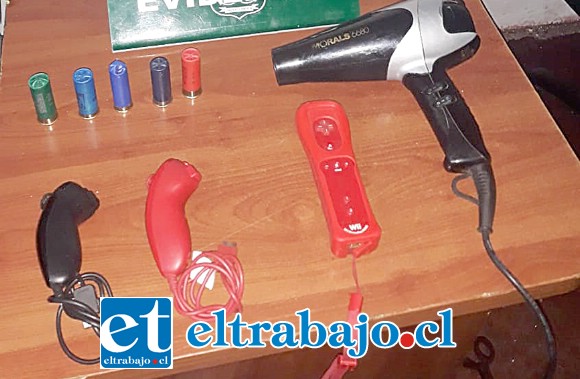 Las especies fueron recuperadas por Carabineros de la Subcomisaría de Llay Llay, incautando además las municiones.