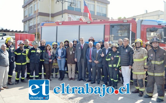 El lanzamiento se realizó la mañana de ayer en la plaza cívica, contando con la presencia además de voluntarios de Bomberos y dirigentes vecinales.