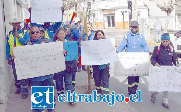 El paro de los parquímetros realizado la semana pasada habría afectado a la empresa, según intentó justificar su representante, Daniel Soto, el no haber cancelado los sueldos el pasado viernes como se había comprometido.