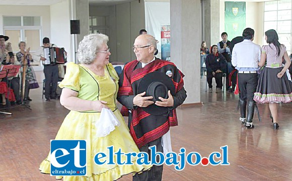 Los pensionados recibirán su aguinaldo incorporado en la pensión de este mes y que en septiembre se pagará en forma anticipada, para que dispongan de su pago antes de las fiestas. (Referencial)