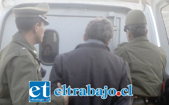 El imputado fue capturado por Carabineros de San Felipe y trasladado a tribunales, quedando en prisión preventiva por el delito de robo en lugar habitado. (Fotografía Referencial).