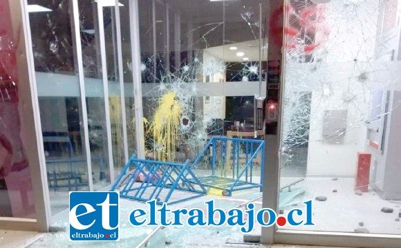 Banco Scotiabank con daños de consideración.