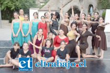 ELENCO DE LUJO.- Aquí vemos el elenco artístico 2019 del Taller de Danza Folclórica, mismo que se lució con sus mejores galas la tarde de este lunes en Buen Pastor.
