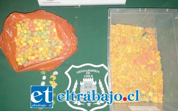Gendarmes lograron detectar que al interior de los populares chis pop se escondían dosis de marihuana.