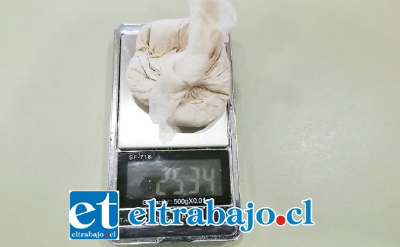 El abogado habría ingresado cantidad de pasta base de cocaína y marihuana hasta la Cárcel de San Felipe.