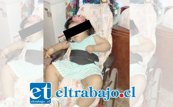 SE AGRADECE LA AYUDA.- La pequeña Nelliel Galdames ya tiene nuevamente su pequeña silla.