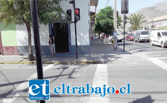 En este lugar fue donde un delincuente en bicicleta asaltó a una ciudadana boliviana mientras amamantaba a su bebé.