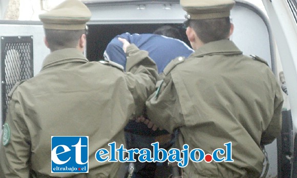 El imputado fue derivado hasta tribunales por Carabineros sindicado como el autor de robo con intimidación ocurrido en Catemu. (Foto Archivo).